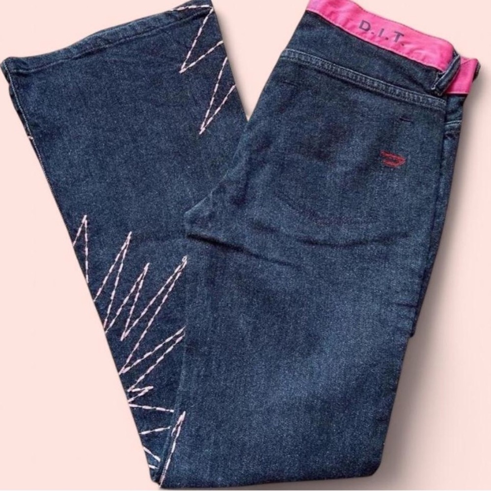 Vintage DIESEL Y2K Star jeans SUPER RARE!! 
Size 26
